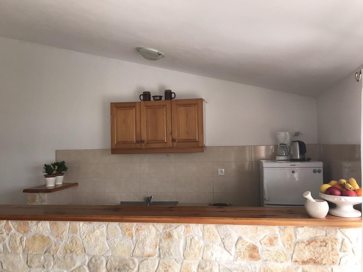 Ivancica Apartments Tisno Exterior foto