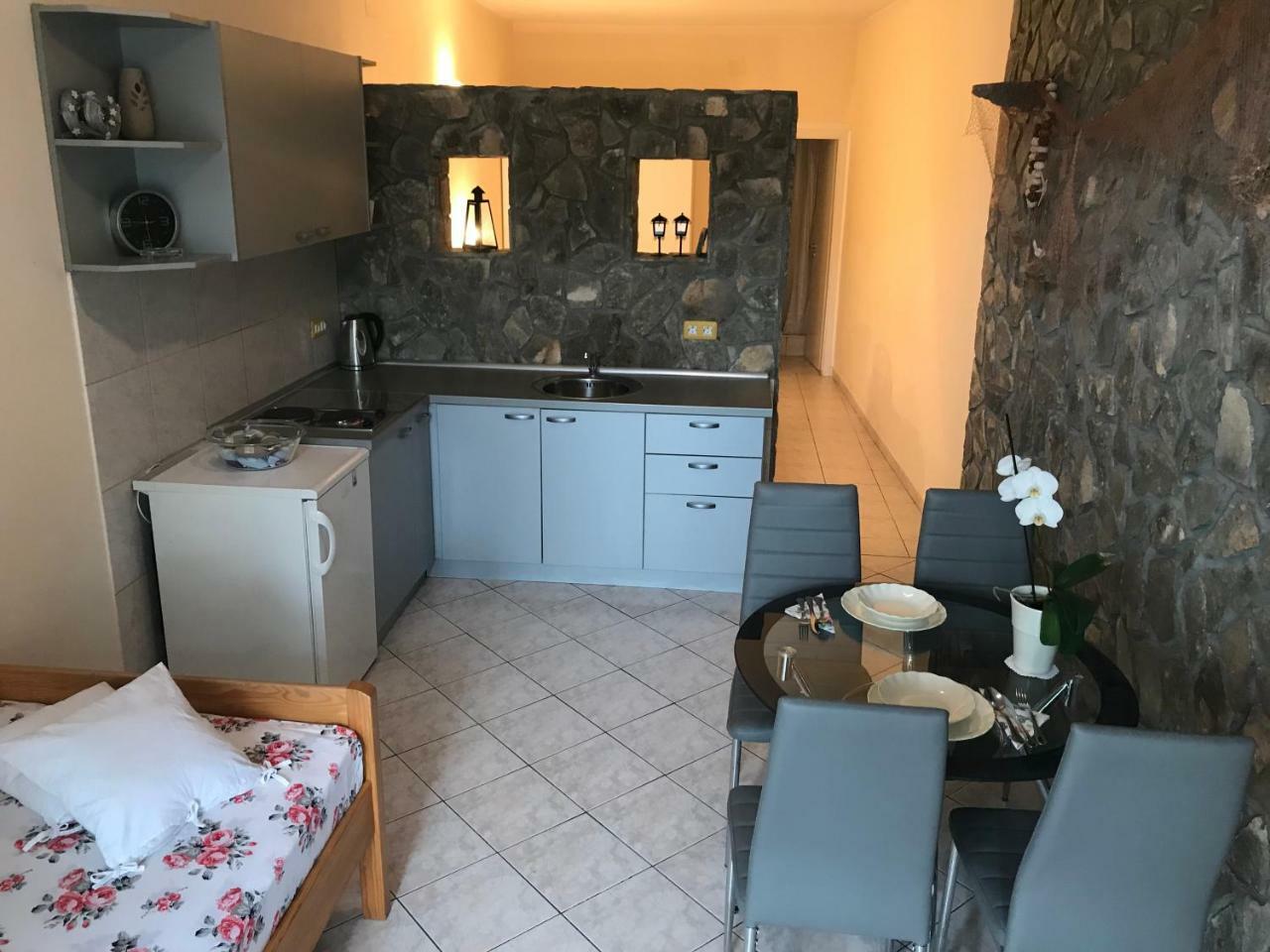 Ivancica Apartments Tisno Exterior foto
